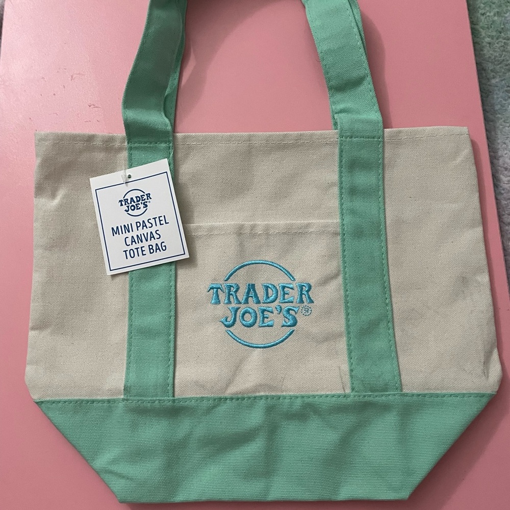 Trader Joe’s Green and Cream Canvas Tote Bag
